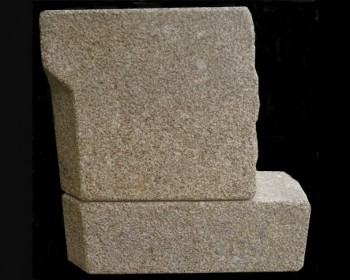 pierre-taille-bouchardee-granit-elven-luhan-clavier-nolff-vannes-bretagne-morbihan