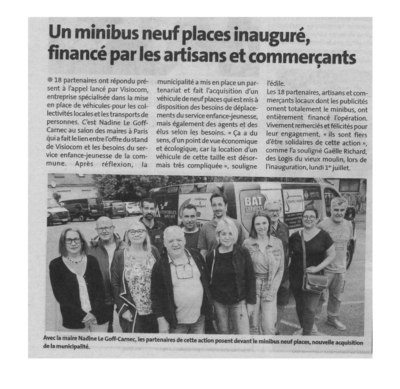 UN-MINIBUS-9-PLACES-INAUGURE